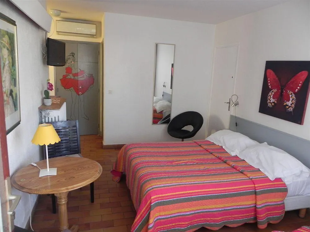 Motel Cap Sol Mandelieu-la-Napoule 3*,